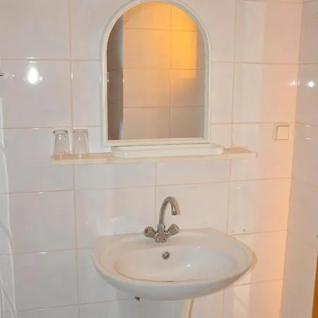 Kahraman Готель Сіде