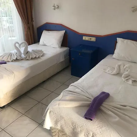 Hotell Kahraman 2*